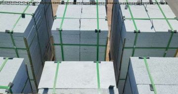 抚顺 芝麻白花岗岩5公分地铺石 花岗岩厂家工厂装车日常