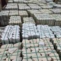 抚顺 黄金麻白麻花岗岩荔枝面地铺石(冰裂纹)