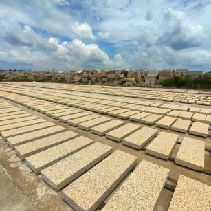 抚顺 黄金麻荔枝面花岗岩石材地铺石防护中