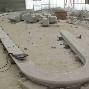 抚顺 芝麻白花岗岩弧形花坛石，坐凳石