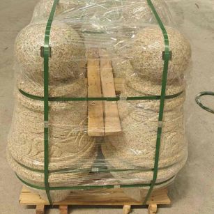 抚顺 黄金麻异形定制雕花——棒棒糖挡车柱