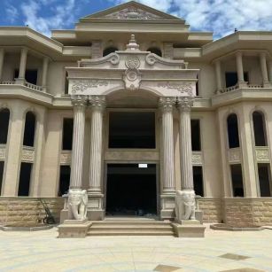 抚顺 黄金麻别墅外墙干挂，大柱，大象，蘑菇石，雕花板