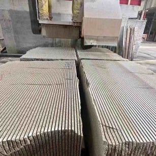 抚顺 车间生产日常，黄金麻白麻花岗岩