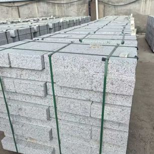 抚顺 白麻花岗岩路沿石，弧形路沿石，道牙石，马路牙子，界石，路缘石，平沿石，直岩石，平缘石等