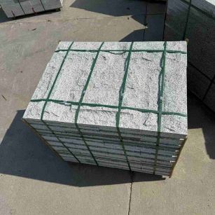 抚顺 白麻花岗岩石材自然面蘑菇石成品