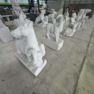 抚顺 芝麻白花岗岩造型立体雕刻——十二生肖