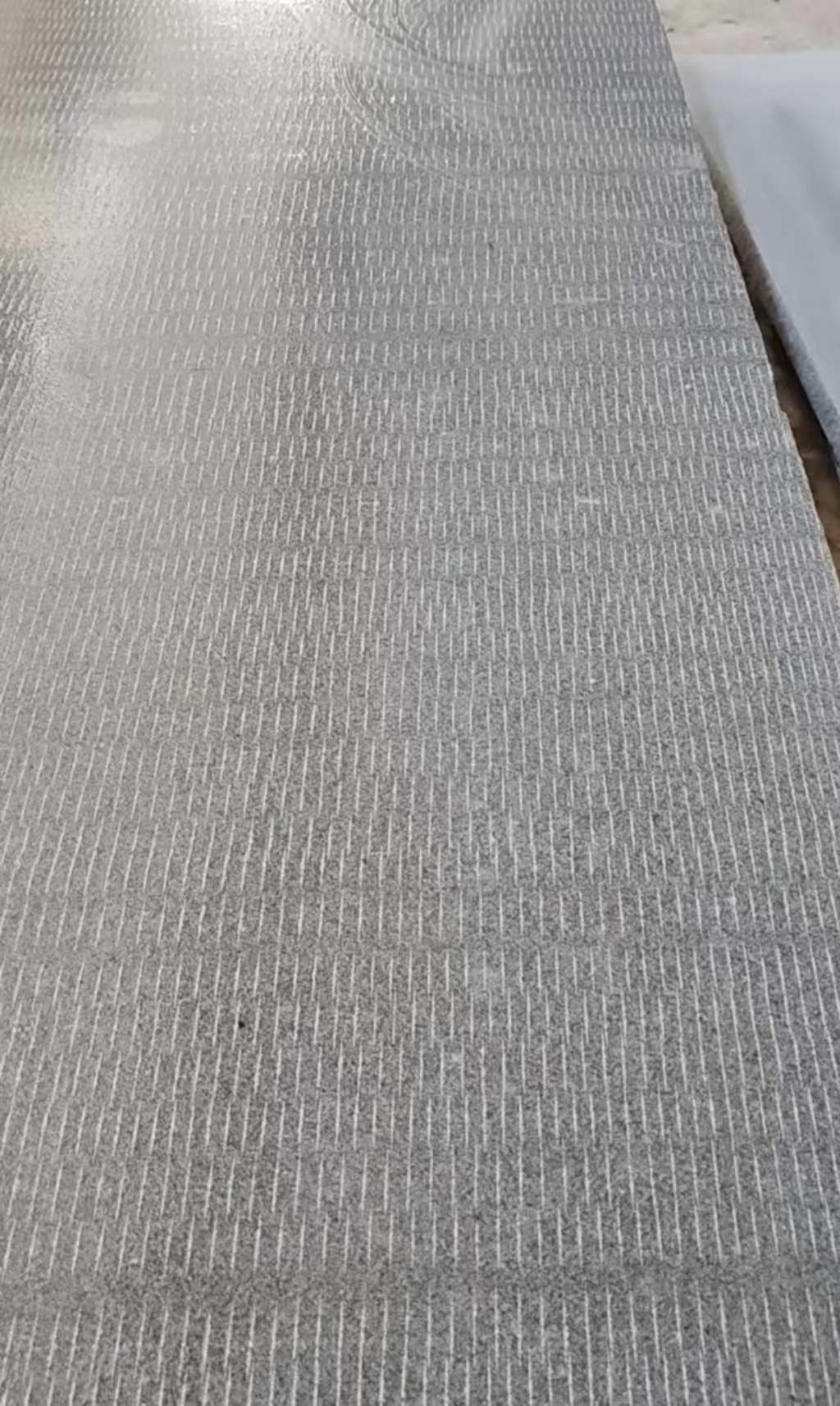 抚顺 芝麻灰花岗岩斧剁面，刀斩面