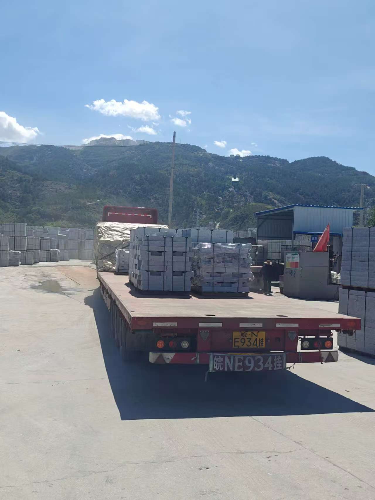 抚顺 芝麻白仿形路沿石，直形路沿石