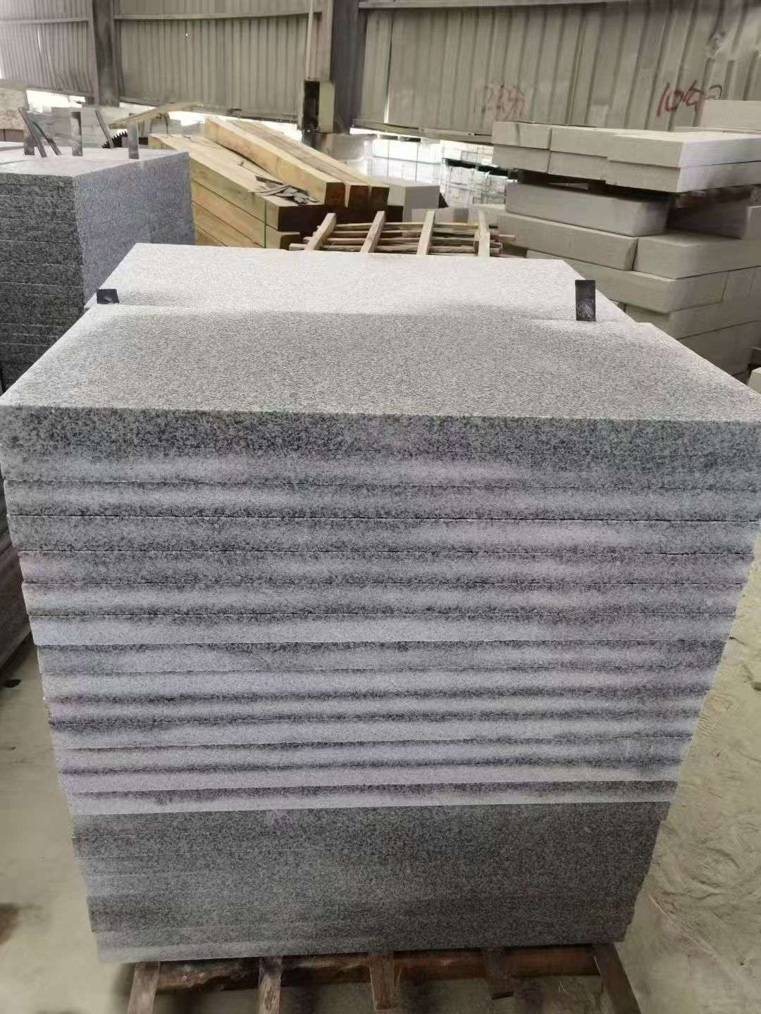 抚顺 芝麻白5公分火烧地铺成品，900*400，规格可定制