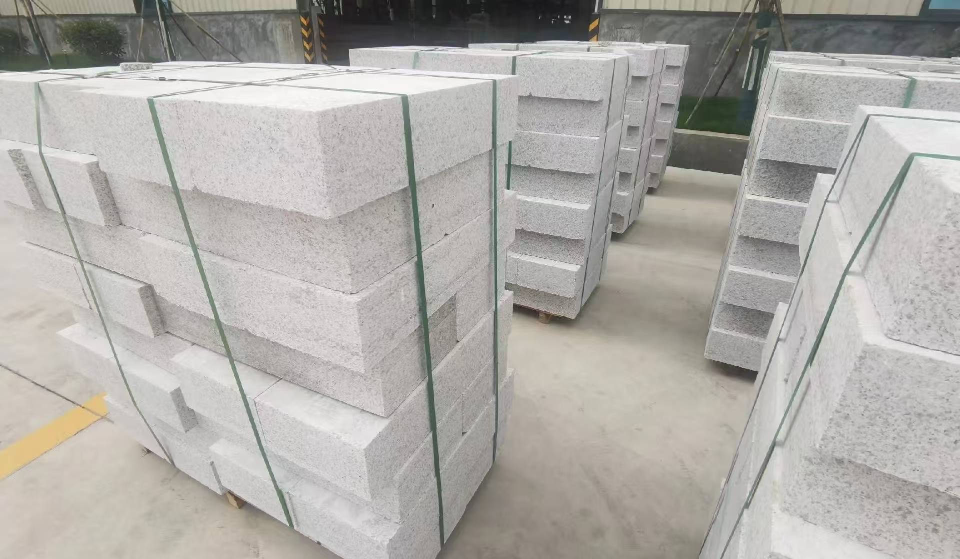 抚顺 白麻花岗岩路沿石，立缘石，平缘石，路牙石，道牙石，马路牙子等