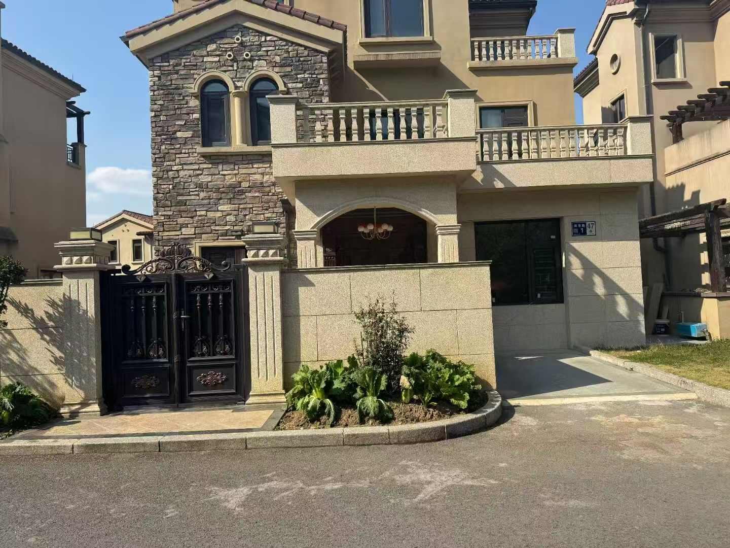 抚顺黄金麻别墅案例展示