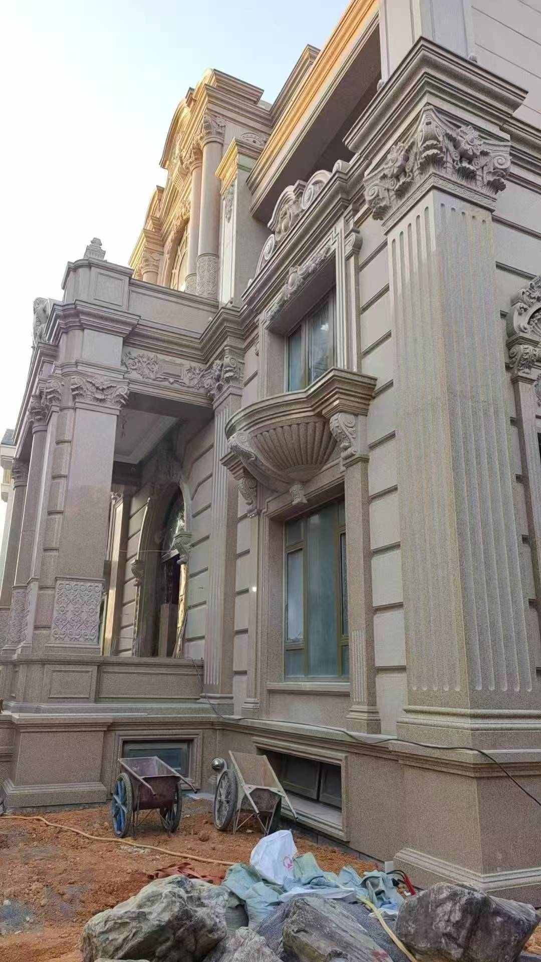 抚顺 黄金麻花岗岩光面别墅外墙干挂施工完成