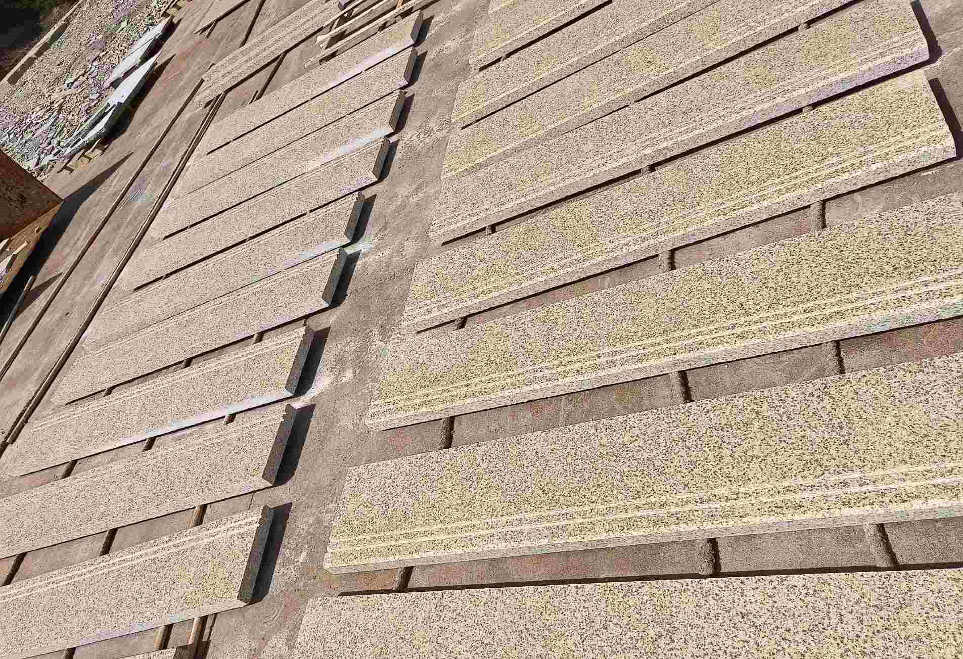 抚顺 黄金麻花岗岩光面楼梯踏步