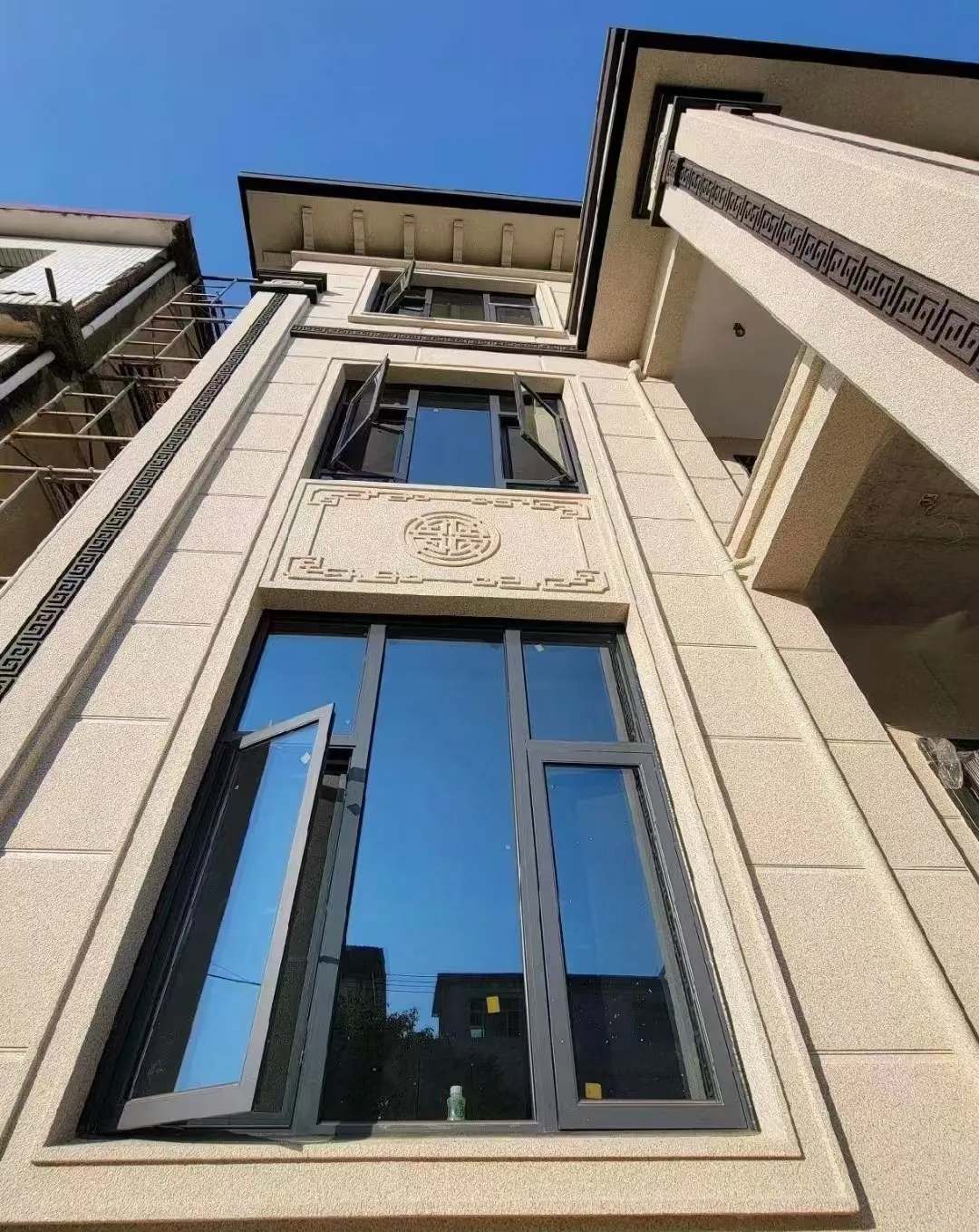 抚顺 黄金麻荔枝面别墅外墙干挂效果展示